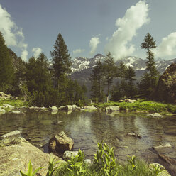 Italy, Lombardy, lake near Chiesa in Valmalenco - DWIF000523