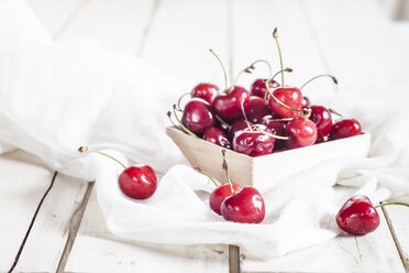 Bowl of cherries - SBDF001988