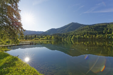 Österreich, Steiermark, Erlaufsee bei Mariazell - SIEF006612