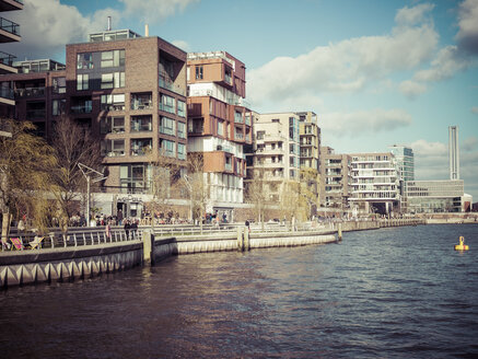 Deutschland, Hamburg, Hafencity, Grasbrook Harbour und Magellan Terrace - KRPF001455