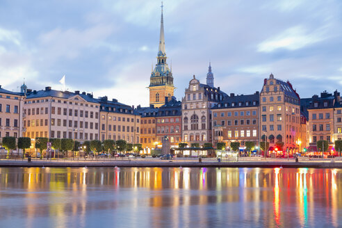 Sweden, Stockholm, View to Gamla Stan with German Church in the evening light - MSF004675