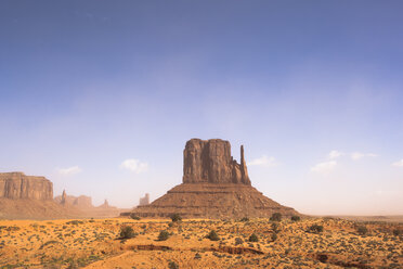 USA, Utah, Blick auf das Monument Valley, Navajo Nation Reservat - GIOF000046