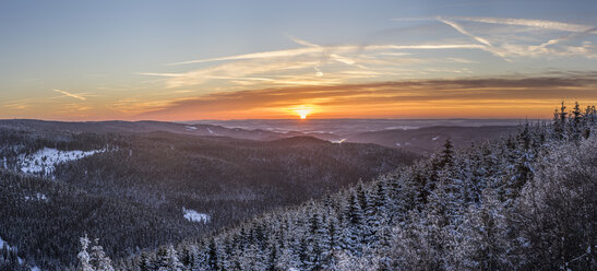 Germany, Saxony-Anhalt, Harz National Park, Landscape in winter at sunset - PVCF000454