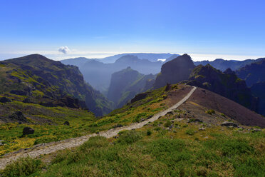 Portugal, Madeira, Pico Ruivo, Wanderweg - FDF000120