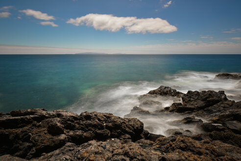 Portugal, Madeira, Felsige Atlantikküste - FDF000114