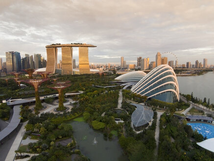 Singapur, Gärten an der Bucht von Marina Bay - EAF000005