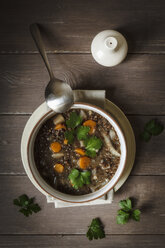 Vegan lentil stew with different root vegetables - EVGF001950