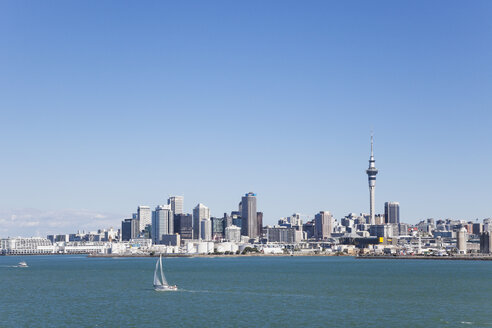 Neuseeland, Auckland, Skyline, Stadtzentrum, Zentrales Geschäftsviertel, Sky Tower, Waitemata Harbour, Viaduct Harbour - GWF004250