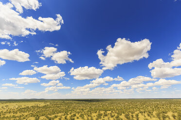 Namibia, Etosha-Nationalpark, Blick auf die Steppe - FOF008112