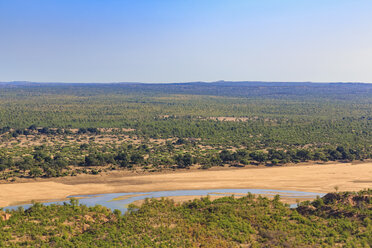 Simbabwe, Masvingo, Gonarezhou National Park, Blick auf den Runde River von den Chilojo Cliffs - FOF008218