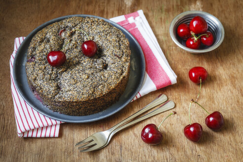 Mohn-Kirschkuchen, aus Dinkel-Vollkornmehl - EVGF001945