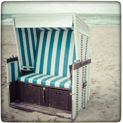 Germany, Sylt, beach chair - KRPF001558