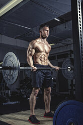 Physical athlete weightlifting - MADF000426