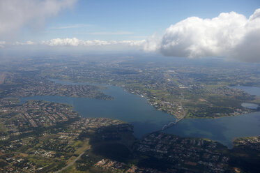 Brazil, Federal District Brazil, Brasilia, Cityscape, View to Juscelino Kubitschek bridge - FLKF000618