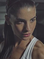 Portrait of a female athlete in gym - MADF000486