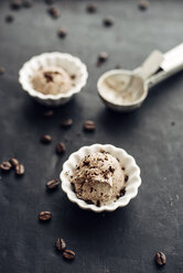 Homemade coffee cardamom ice cream - IPF000230