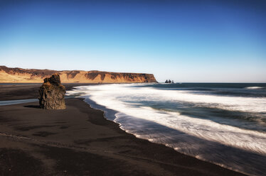 Iceland, South Iceland, Dyrholaeyjarviti, Vik Rock pinnacles and Reynisfjara beach - SMAF000370