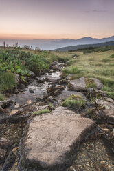 Bulgaria, Rila mountain range, sunrise over a brook - DEGF000484