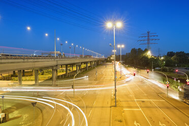 Germany, Hamburg, traffic junction at harbour district - MSF004727