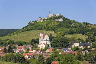 Österreich, Niederösterreich, Weinviertel, Falkenstein, Burgruine Falkenstein - SIEF006697