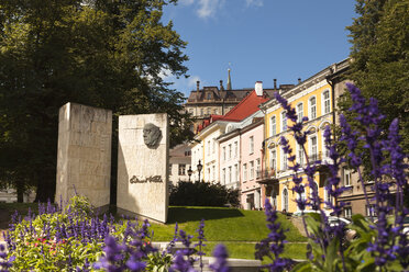 Estland, Tallinn, Altstadt, Denkmal für den Schriftsteller Eduard Vilde - FCF000742