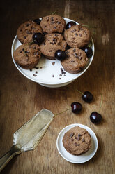 Vegane Schokoladenmuffins mit Kirschen - EVGF002103