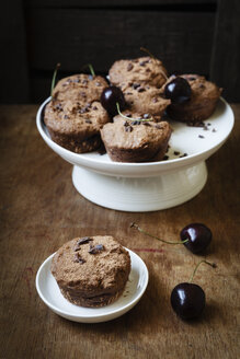 Vegane Schokoladenmuffins mit Kirschen - EVGF002104