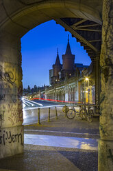 Germany, Berlin, the Oberbaumbruecke in twilight - NKF000363