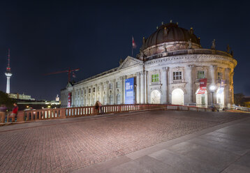 Germany, Berlin, Bode Museum with Monbijou Bridge and TV-Tower at night - NK000357