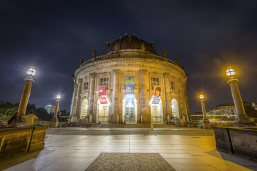 Deutschland, Berlin, Das Bode-Museum bei Nacht - NK000356