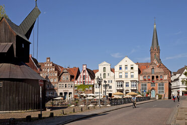 Deutschland, Lüneburg, Stint-Markt und Tretkran - PCF000172