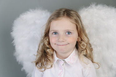Portrait of blond little girl with angel wings - ECF001815