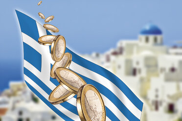 Symbolisches Bild, Griechenland, Grexit, Bankenkrise, Euro-Münzen, Flagge, Santorin im Hintergrund - CSF026237