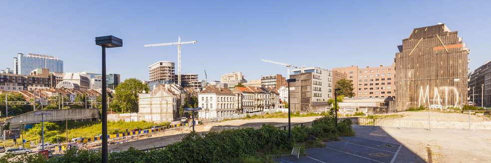 Belgien, Brüssel, Blick auf das Europaviertel mit Baukränen - WD003230