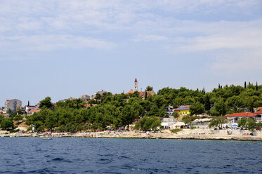 Kroatien, Seget Vranjica, Strand am Adriatischen Meer - BTF000328