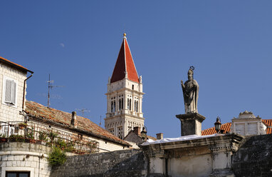 Croatia, Trogir, Cathedral of St Laurentius, spire - BTF000337