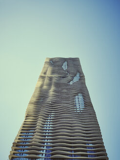 USA, Illinois, Chicago, Aqua Tower, Wohnhochhaus - DISF002148