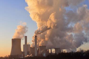 Germany, Niederaussem, coal fired power station - RUEF001641