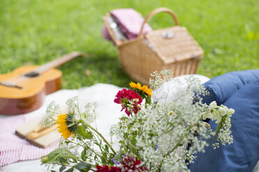 Picknick mit Blumen - KSWF001562