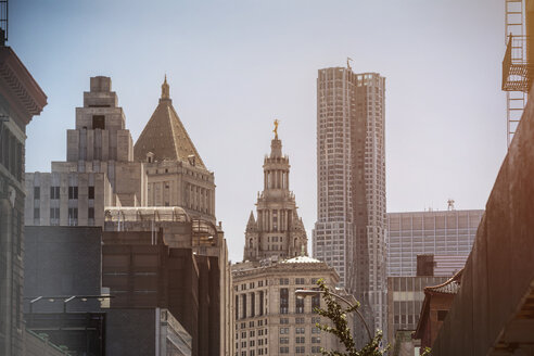 USA, New York City, Empire State Building und Grand Central Station - ONF000903