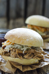 Pulled pork sandwich with carrot and cabbage salad - ODF001251