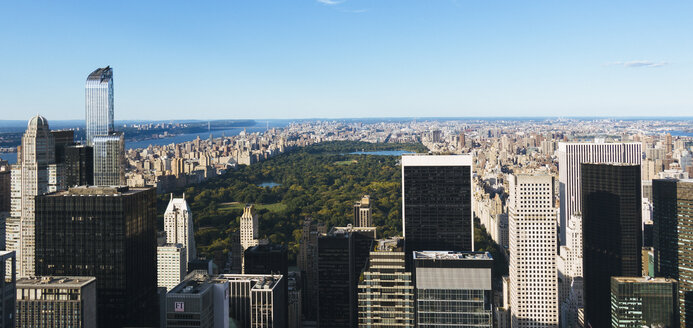 USA, New York City, Blick auf den Central Park von oben - GIOF000100