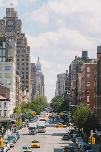 USA, New York City, Straßenszene in Downtown Manhattan - GIOF000101