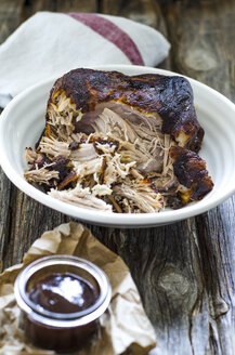 Hausgemachtes Pulled Pork in Schale - ODF001252