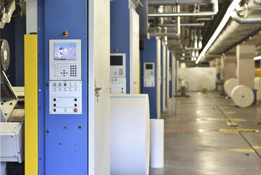 Modern printing machines in a printing shop - LYF000459