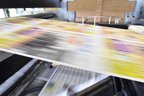 Druckmaschine in einer Druckerei - LYF000462