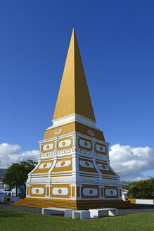 Portugal, Azoren, Terceira, Angra do Heroismo, Obelisk bei Outeiro da Memoria - LBF001186