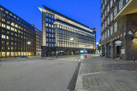 Deutschland, Hamburg, Chilehaus am Morgen, lizenzfreies Stockfoto