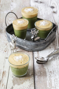 Grüne Smoothies, Dessert mit Vanillesoße, Rohkost - EVGF002262