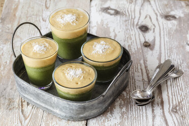 Grüne Smoothies, Dessert mit Vanillesoße, Rohkost - EVGF002263